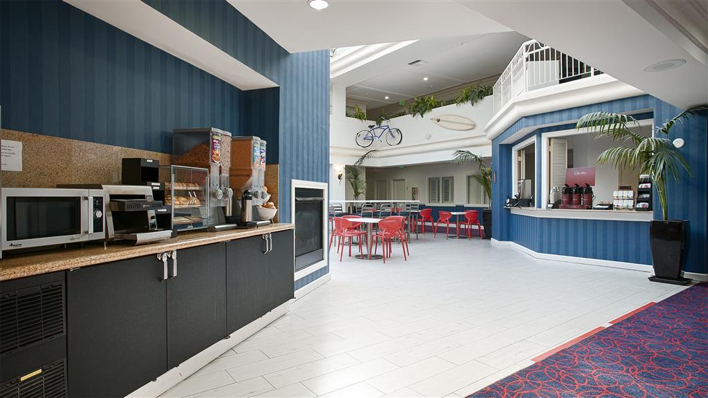 Best Western Plus All Suites Inn Santa Cruz Exterior photo
